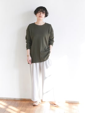 「ワッフル」｜「アイテム（チノパンツ）」を使った、Chaco closet officialさん（レディース・165cm）の春コーディネート