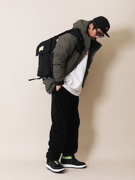 「アイテム（バッグ）」を使った、Takamitsu Yagiさん（メンズ・181cm・40代）の冬コーディネート