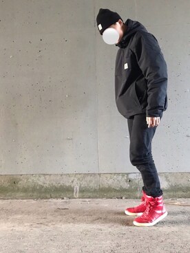 「Carhartt（カーハート）のアイテム（ナイロンジャケット）」を使った、スズキハルさん（メンズ・177cm）の秋コーディネート