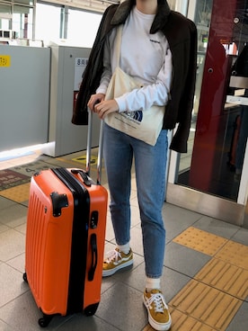 「アイテム（その他トップス）」を使った、まどちんさん（レディース・169cm・20代）の春コーディネート