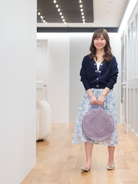 「サークルバッグ」｜「アイテム（パンプス）」を使った、NBB STAFF 08さん（レディース・158cm）の春コーディネート