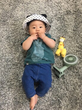 「アイテム（その他ベビー用品、イエロー系）」を使った、ao53さん（キッズ・70cm）の春コーディネート