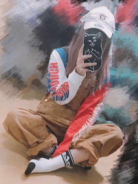 「RIPNDIP（リップンディップ）のアイテム（財布/小物）」を使った、ナミキアキさん（レディース・156cm）の春コーディネート