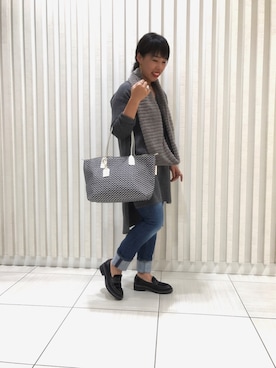 「ビーセカンド」｜「アイテム（ワンピース/ドレス）」を使った、クロマメさん（レディース・161cm）の秋コーディネート
