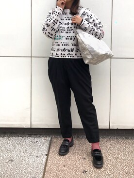 「ラブアンドピース2020」｜「アイテム（アクセサリー）」を使った、クロマメさん（レディース・161cm）の秋コーディネート
