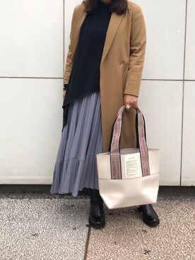 「アシンメトリー」｜「アイテム（ステンカラーコート）」を使った、クロマメさん（レディース・161cm）の秋コーディネート