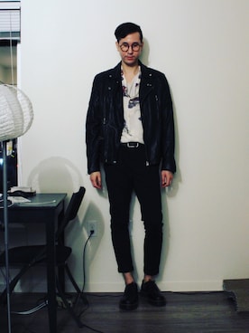 「ALLSAINTS（オールセインツ）のアイテム（ミリタリージャケット）」を使った、tinbearさん（メンズ・188cm）の冬コーディネート