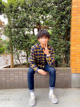 「黄色コーデ」｜「アイテム（パンツ）」を使った、　　あーらいさん（メンズ・172cm）の春コーディネート