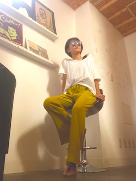 「アイテム（ビーチサンダル、ゴールド系）」を使った、nonkoさん（レディース・163cm）の夏コーディネート