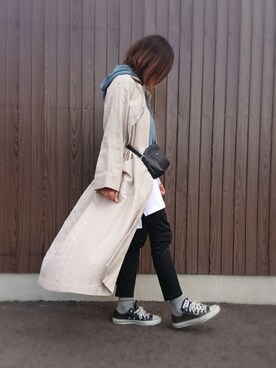 「アイテム（ステンカラーコート、ホワイト系）」を使った、めぐっぺさん（レディース・159cm）の冬コーディネート