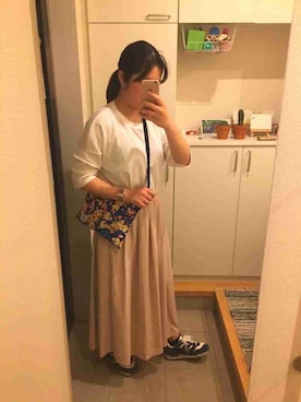 「Green　Parks（グリーンパークス）の・ワイドシルエットワッフルプルオーバー（Tシャツ/カットソー、ホワイト系）」を使った、 momosanさん（レディース・168cm）の春コーディネート