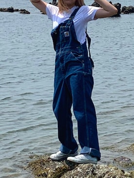 「Carhartt（カーハート）のアイテム（サロペット/オーバーオール）」を使った、りさん（レディース・162cm）の春コーディネート