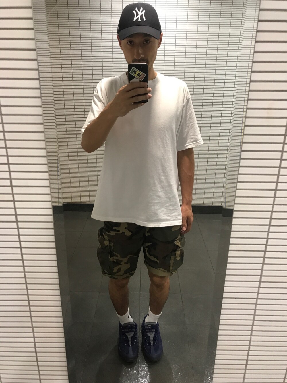 「ビッグT、スニーカー、夏コーデ、キャップ、ストリート」｜「47のアイテム（キャップ、ブルー系）」を使った、Fujiou Champさん（メンズ・178cm）の夏コーディネートの1枚目の写真