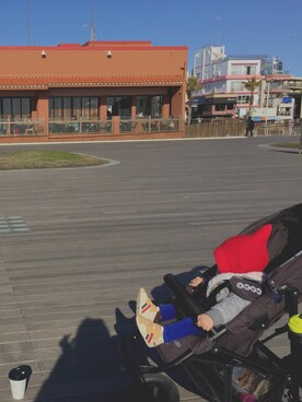 「海」｜「アイテム（その他アウター）」を使った、ナユポヨさん（キッズ・70cm）の春コーディネート
