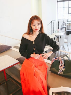 「アイテム（スカート、オレンジ系）」を使った、DABAgirlさん（レディース・164cm）の春コーディネート
