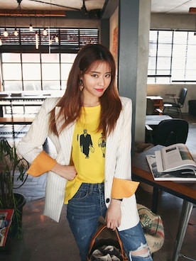 「アイテム（ノーカラージャケット、ホワイト系）」を使った、DABAgirlさん（レディース・164cm）の秋コーディネート