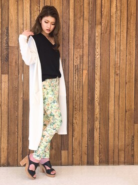 「AZUL by moussy（アズールバイマウジー）のアイテム（その他パンツ）」を使った、ななちむさん（レディース・156cm）の春コーディネート