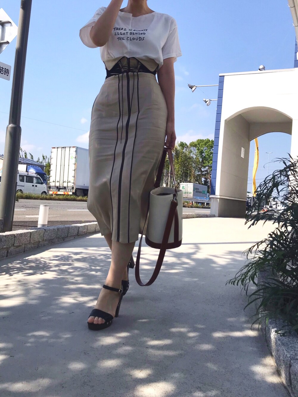 Ameri（アメリ）の「SHOELACES TIGHT SKIRT（スカート）」 - WEAR 