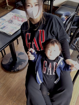 「アイテム（ロンパース、ブラック系）」を使った、あっくんさん（キッズ・70cm）の秋コーディネート