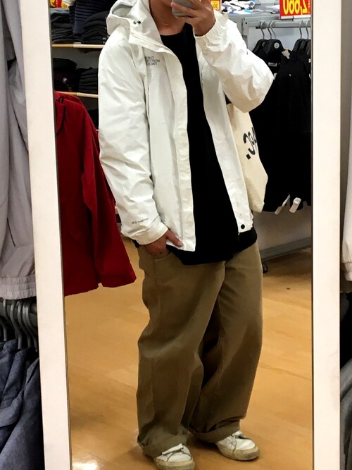 ゆーや The North Faceのマウンテンパーカーを使ったコーディネート Wear