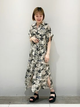 「suicoke（スイコック）のアイテム」を使った、Shimizuさん（レディース・165cm）の春コーディネート