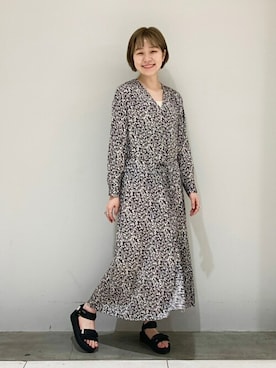 「suicoke（スイコック）のアイテム」を使った、Shimizuさん（レディース・165cm）の春コーディネート