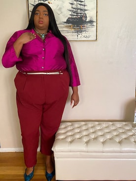 「red」｜「アイテム（アクセサリー）」を使った、Imani Alicia Smithさん（レディース・175cm）の秋コーディネート