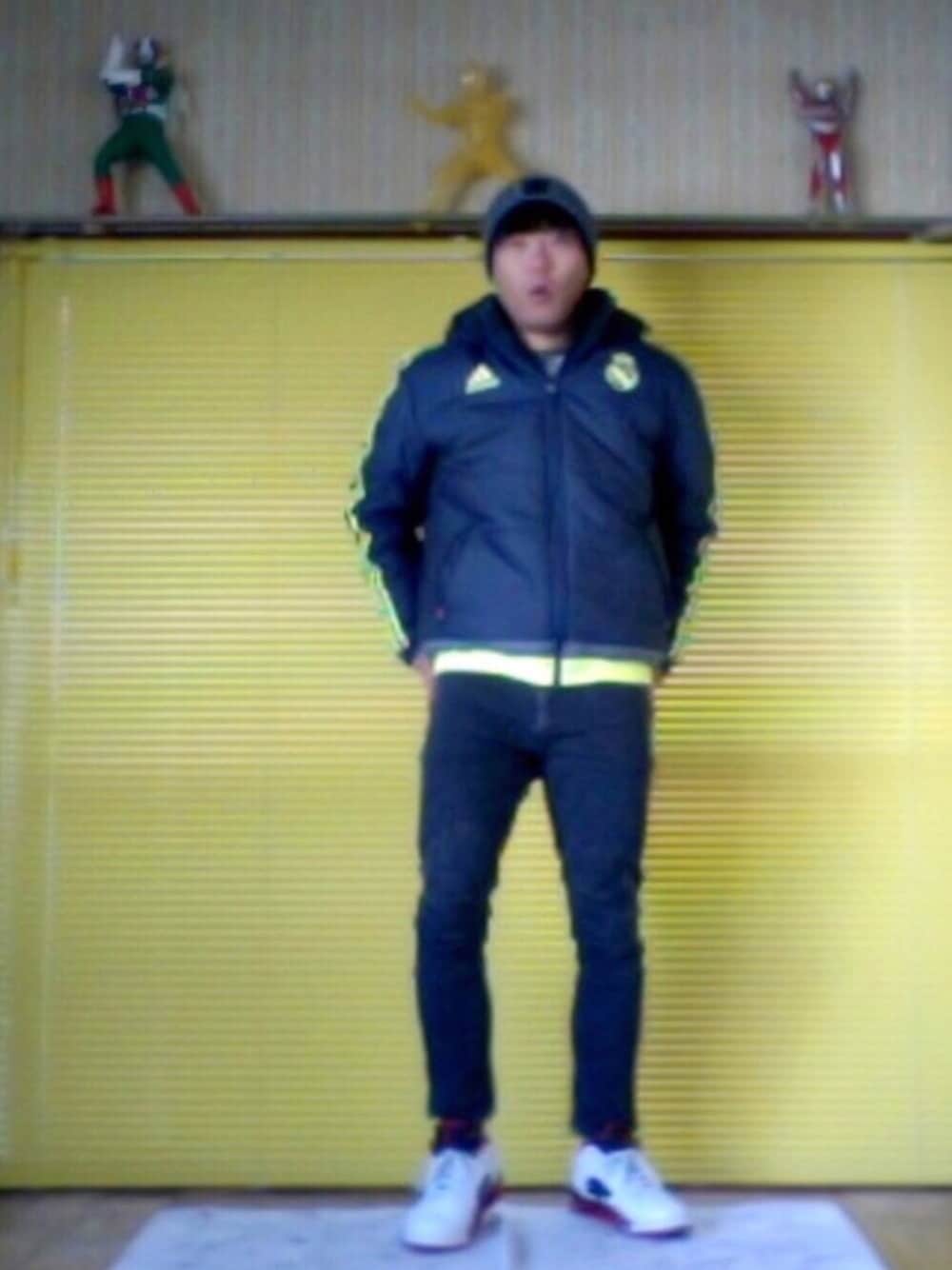 レアルマドリード ジャケット ブラック ゴールド