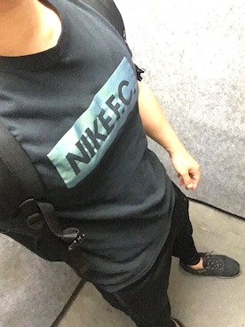 「NIKE SPORTSWEAR（ナイキスポーツウェアー）のアイテム（その他パンツ）」を使った、ｳﾙﾄﾗﾏﾝさん（メンズ・165cm）の春コーディネート