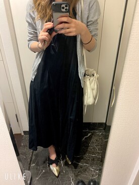 「アイテム（スリッポン、ゴールド系）」を使った、PINOさん（レディース・160cm）の春コーディネート