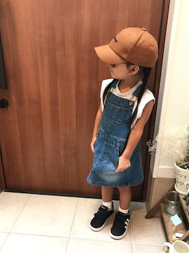 「アイテム（ジャンパースカート）」を使った、rioppuchanさん（キッズ・100cm）の冬コーディネート