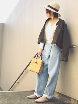 「ノーカラー」｜「アイテム（ミリタリージャケット）」を使った、おまゆさん（レディース・156cm）の春コーディネート