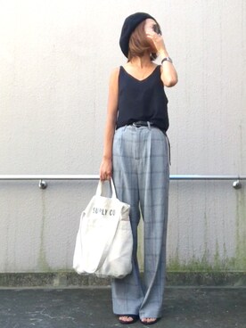 「HOLIDAY（ホリデイ）のアイテム（ハンチング/ベレー帽）」を使った、おまゆさん（レディース・154cm）の秋コーディネート