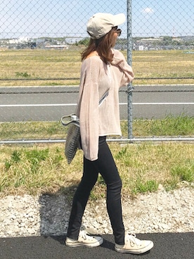 「ベージュ×ブラック」｜「アイテム（その他アウター）」を使った、おまゆさん（レディース・154cm）の春コーディネート