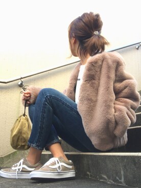「AKTE」｜「アイテム（その他アウター）」を使った、おまゆさん（レディース・154cm）の秋コーディネート