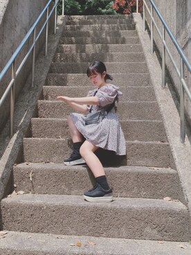 ワンピース ドレスを使った 階段 の人気ファッションコーディネート Wear