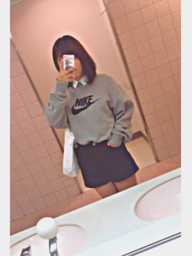 「シャツ×スウェット」｜「アイテム（スウェット）」を使った、yさん（レディース・156cm）の秋コーディネート