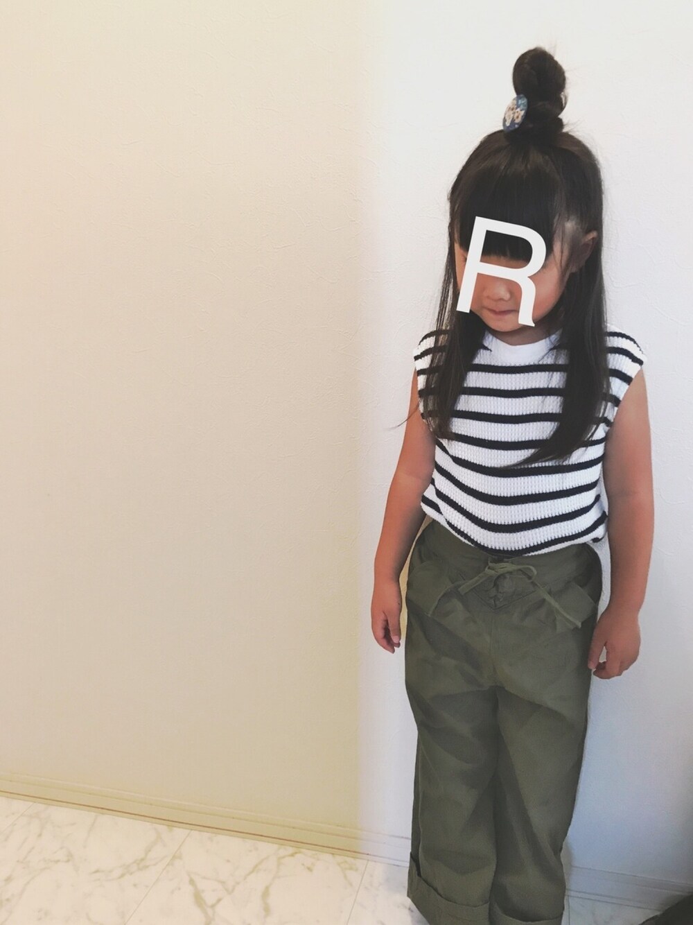 「チャオパニックティピー(CIAOPANIC TYPY)、バースデイ、カーキパンツ、キッズコーデ、カジュアルコーデ、女の子」｜「Birthdayのアイテム（カーゴパンツ、グリーン系）」を使った、erika☺︎さん（キッズ・110cm）の夏コーディネートの1枚目の写真