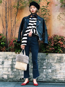 「MARC JACOBS（マークジェイコブス）のアイテム（バレエシューズ）」を使った、尾藤千穂さん（レディース・163cm）の秋コーディネート