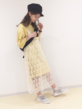 「ベルイエロー」｜「アイテム（チュニック）」を使った、かとまりさん（レディース・165cm）の春コーディネート