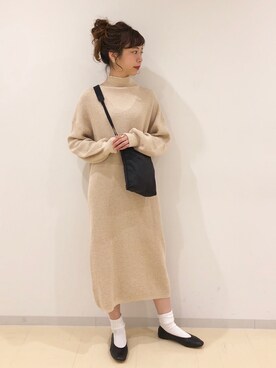 「Kastane（カスタネ）のフラットレザーパンプス（パンプス）」を使った、かとまりさん（レディース・165cm）の冬コーディネート