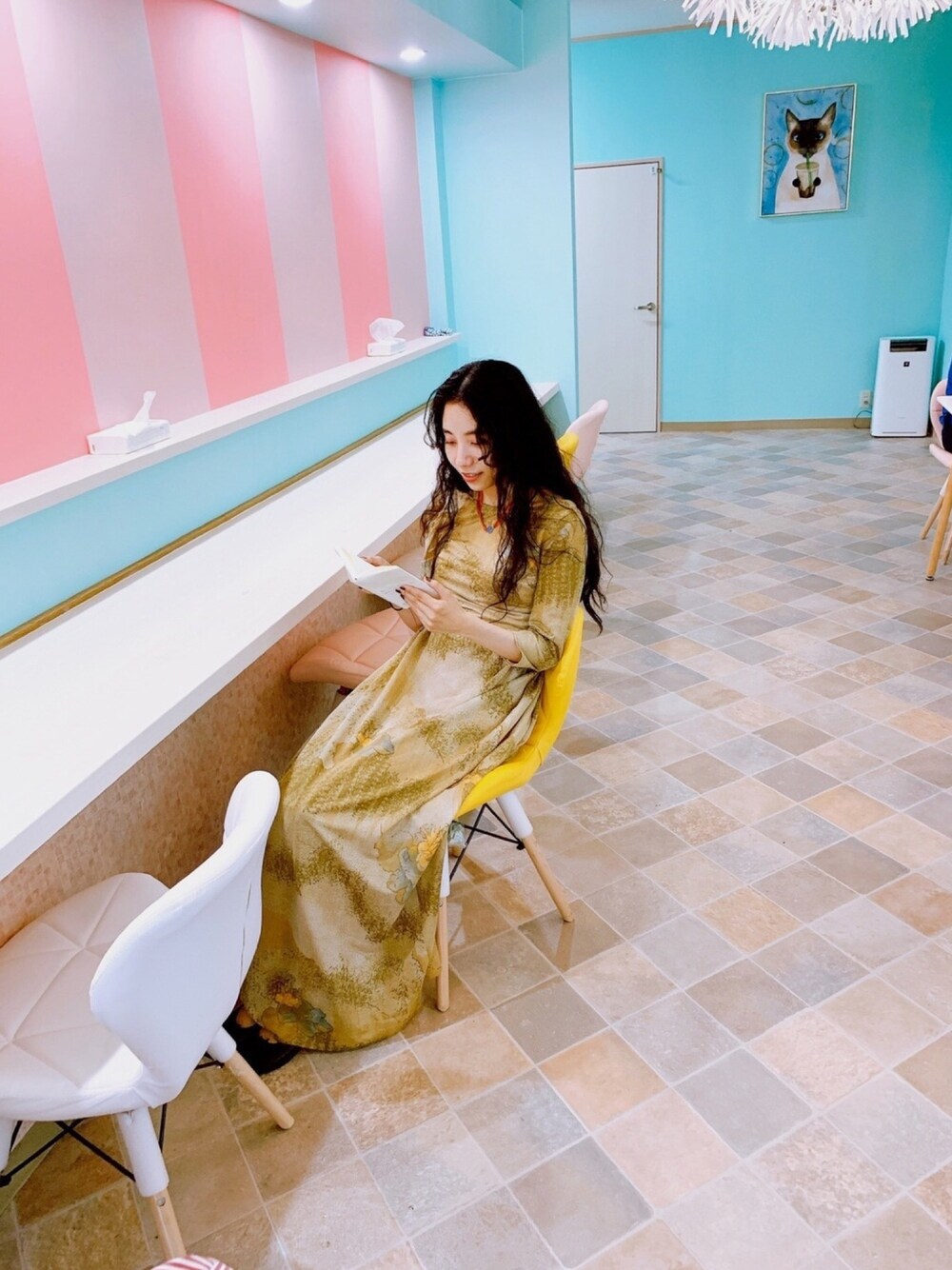 「Maison Margiela、Maison Martin Margiela、古着、古着ワンピース」｜「古着のアイテム（ワンピース、ゴールド系）」を使った、maikohanさん（レディース・159cm）の冬コーディネートの1枚目の写真