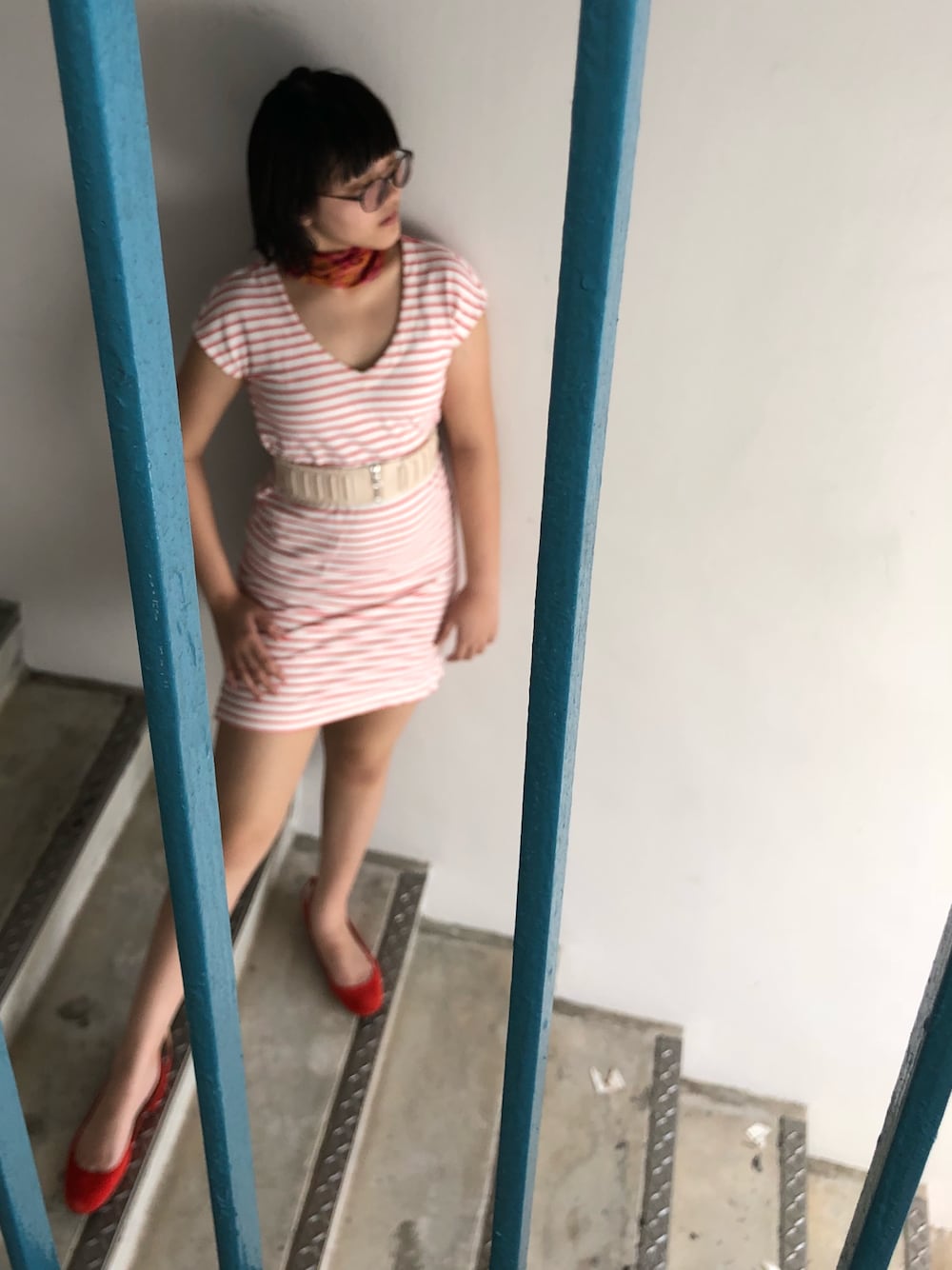 「summer、fashion、streetstyle、red and white、stripes」｜「TOMMY HILFIGERのアイテム（チュニック、ホワイト系）」を使った、nanaさん（レディース・170cm）の夏コーディネートの1枚目の写真
