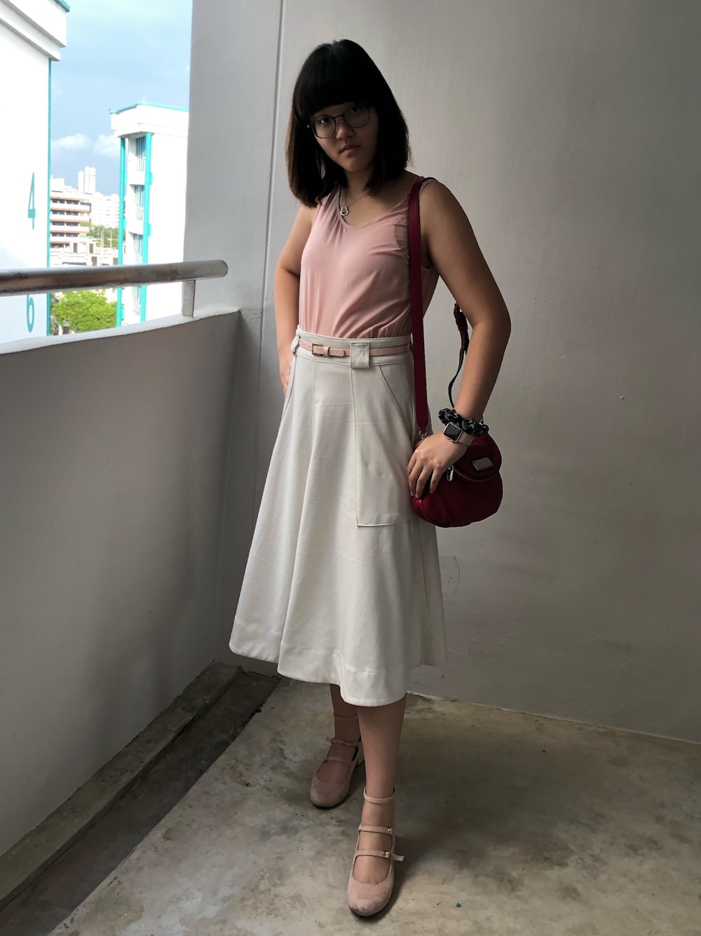 「pink、streetstyle、fashion、OL」｜「velvetのアイテム（タンクトップ、ピンク系）」を使った、nanaさん（レディース・170cm）の秋コーディネートの1枚目の写真