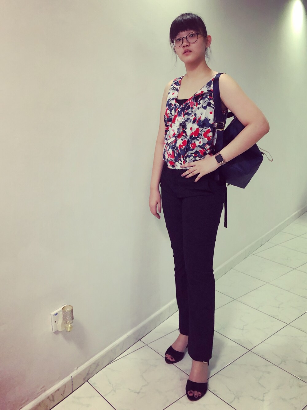 「ootd、summer、office style」｜「TOMMY HILFIGERのfloral blouse（トップス、その他）」を使った、nanaさん（レディース・170cm）の春コーディネートの1枚目の写真