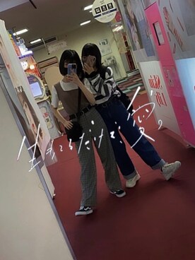 「Honeys」｜「アイテム（PC・スマホグッズ/家電）」を使った、manaさん（レディース・150cm）の秋コーディネート