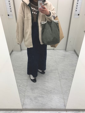「LEPSIM（レプシィム）のアイテム（サロペット/オーバーオール）」を使った、🐄さん（レディース・165cm）の冬コーディネート