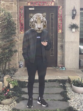 李謙奇さんのコーディネート