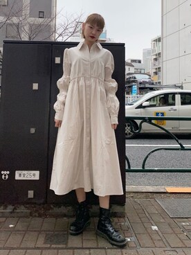 「Dr. Martens（ドクターマーチン）のDr.ﾏｰﾁﾝ　1460　8ホール（ブーツ）」を使った、cameronさん（レディース・167cm）の冬コーディネート