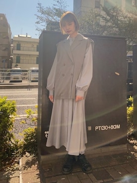 「Dr. Martens（ドクターマーチン）のDr.ﾏｰﾁﾝ　1460　8ホール（ブーツ）」を使った、cameronさん（レディース・167cm）の秋コーディネート